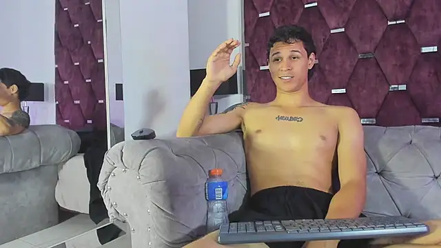 TonyBenedetti – Naživo XXX chat