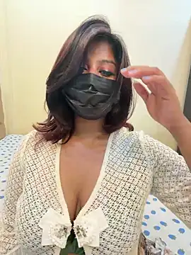 Chatroom XXX en direct de PayalDesire
