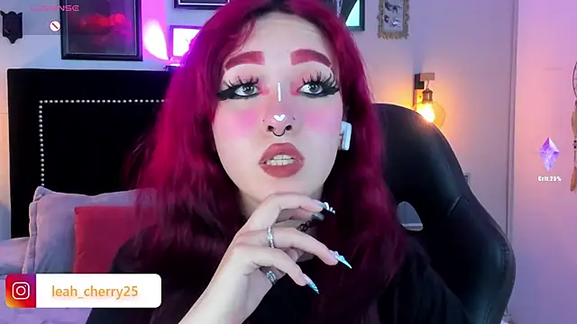 Leah_cherry's Live XXX Chat