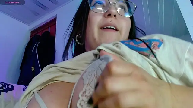lilitth777's Live XXX Chat