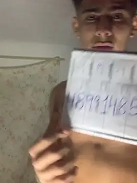 Novindot23cm Chat XXX live
