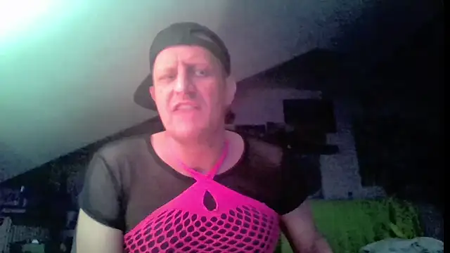 Bigthroaterboy 라이브 XXX 채팅