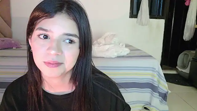 eva_sin18's Live XXX Chat