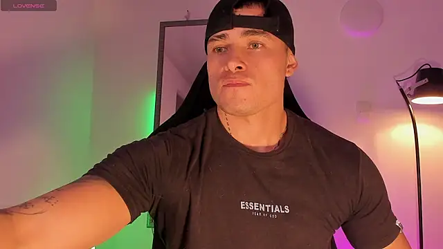 دردشة connorsmiith الجنسية المباشرة