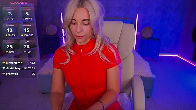 Chat XXX en directo de BellaRayyy