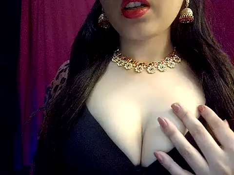 nadia_doll69's Live XXX Chat