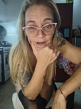 Nanybeach Live XXX-chat