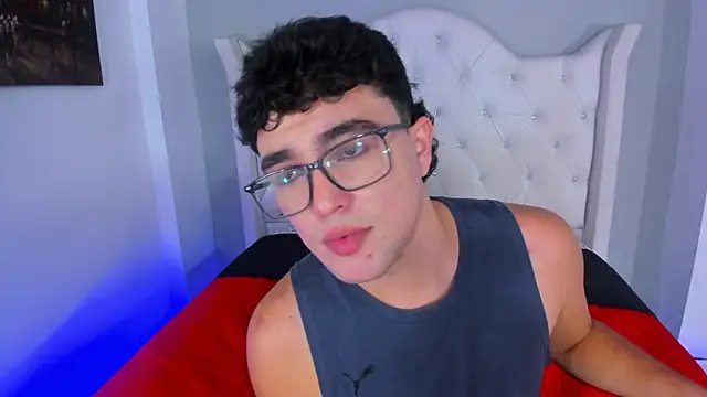 Chat XXX ao vivo de Thiago_Monaco