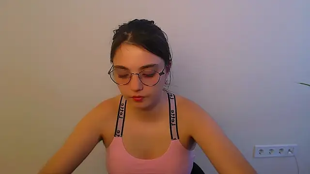 XXX chat uživo modela Sun_Shine__