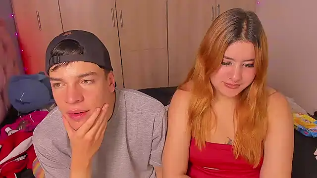 XXX chat uživo modela rosse_foxter
