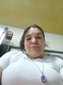 Zuleyka_69's Live XXX Chat
