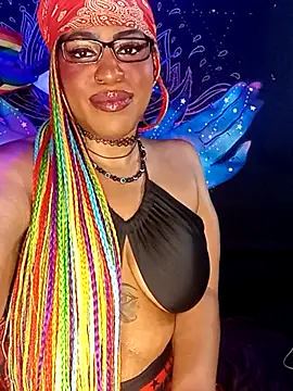 AmazonianMistress élő XXX-chatje