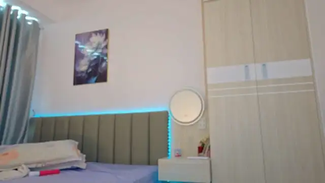 sweety_vikky's Live XXX Chat