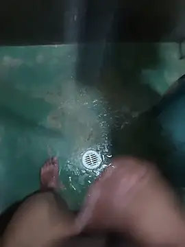 yaxom33 Webcam Show