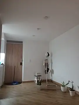 DiosaFortuna Adlı Modelin Canlı XXX Sohbeti