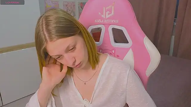 Chat XXX en directo de BeatriceLoven