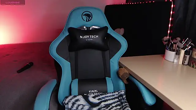 Chat +18 de Theprojectsaraa ao vivo