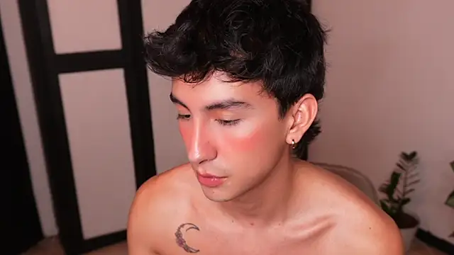 sweettaaron01n Live XXX chat
