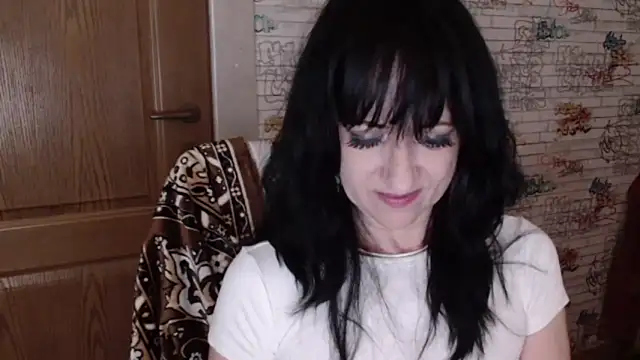 Chat XXX ao vivo de DebraMilf