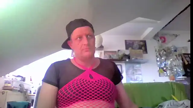 Bigthroaterboy's Webcam Show