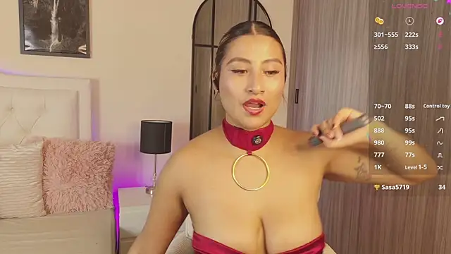 Rubyross21のライブXXXチャット