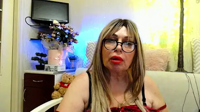Chat XXX en directo de SusieNoreen