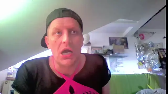 Bigthroaterboy webkamerás műsora