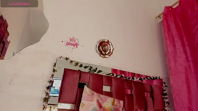 Czat XXX na żywo – Estrella_rousel