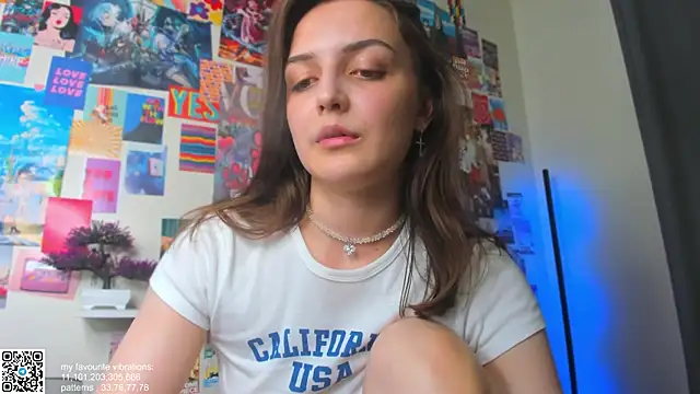 Ann_Perry Adlı Modelin Canlı XXX Sohbeti
