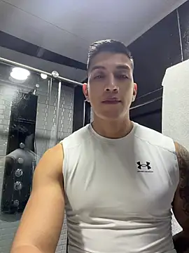 OliverWest04 라이브 XXX 채팅