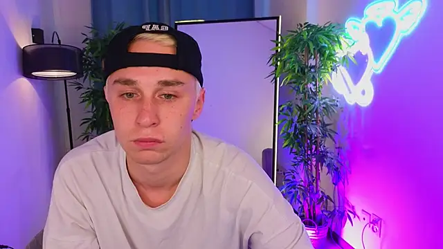 e1v1s – Naživo XXX chat