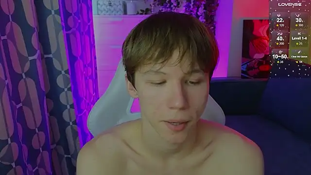 Chat XXX en directo de cuMte_boy