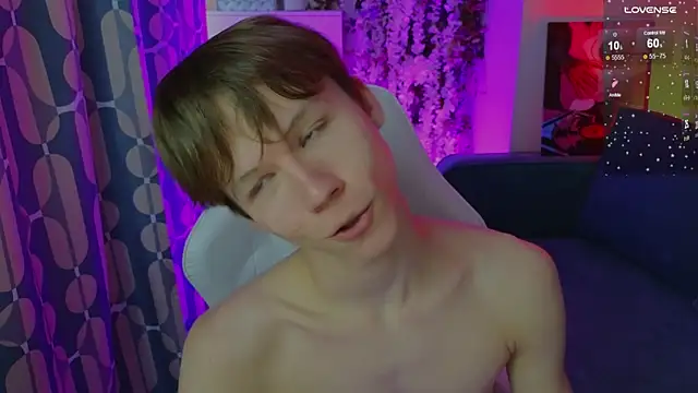 cuMte_boy Adlı Modelin Canlı XXX Sohbeti