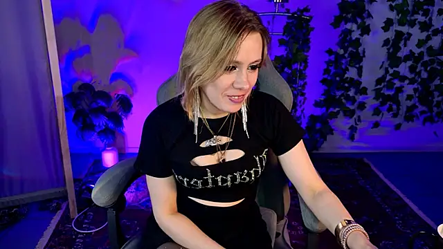 Kumiho_7777's Live XXX Chat