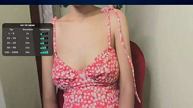 Madhubala01's Live XXX Chat