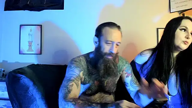 Chat XXX en directo de StevenRiseNYC