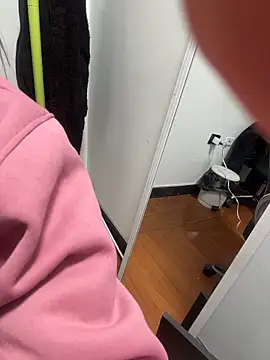 TAMMYBLACKKのライブXXXチャット