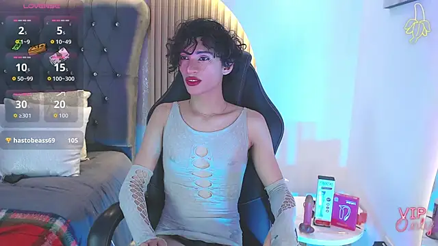 Chat +18 de Anaciet_Evans ao vivo