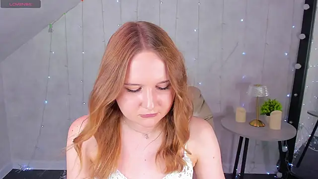 צ'אט XXX בשידור חי של Emmaa_Kimm