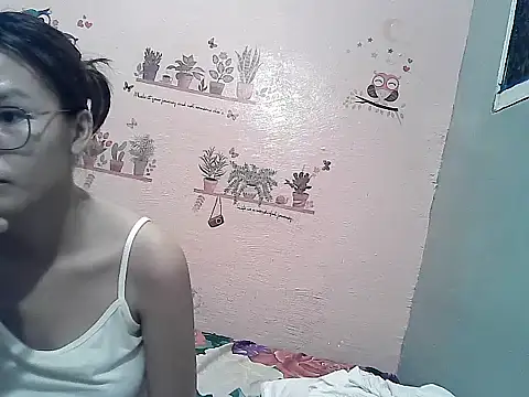 ClassyCrushpinay's Live XXX Chat