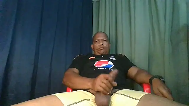 Chat XXX en directo de bigblackcock75