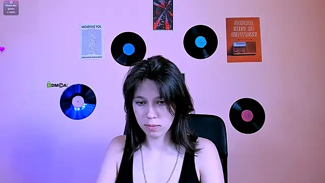 Онлайн чат XXX aria_wild_