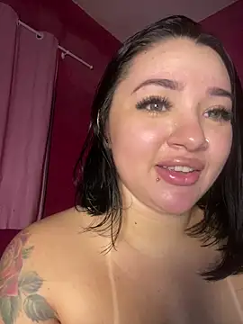 Cam-Yumi's Live XXX Chat