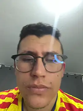Kurtxxx22 – Live XXX-chat