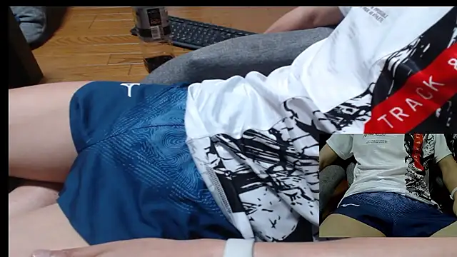 Yasu2000 – Naživo XXX chat