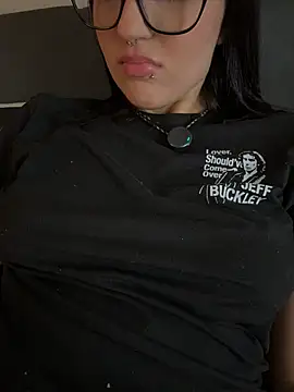 HinaSweet's Live XXX Chat