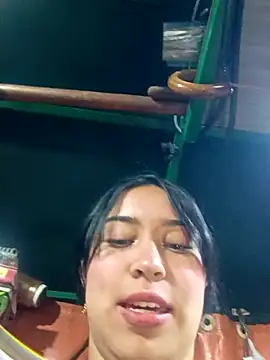 Chatroom XXX en direct de Sol_Scarleett
