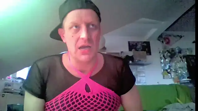 Webkamerová show Bigthroaterboy