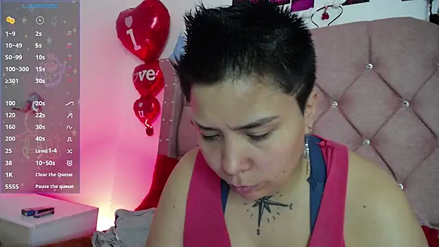 nat_evans8's Live XXX Chat