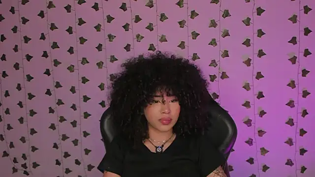 Liaaa_1's Live XXX Chat